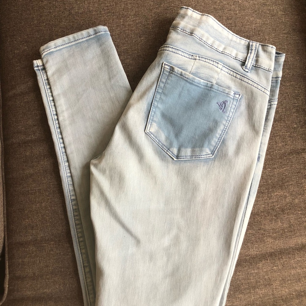 Women’s Jeans